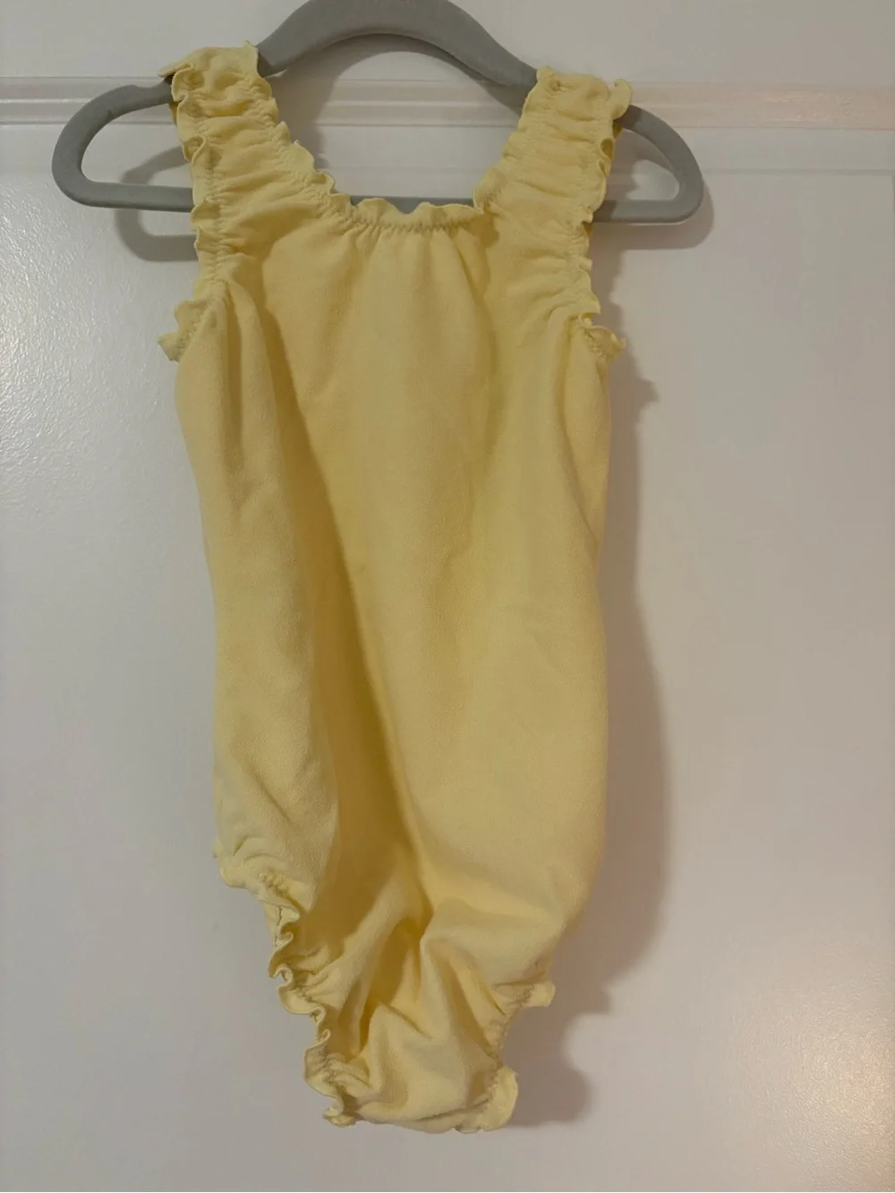 Minnow soft yellow